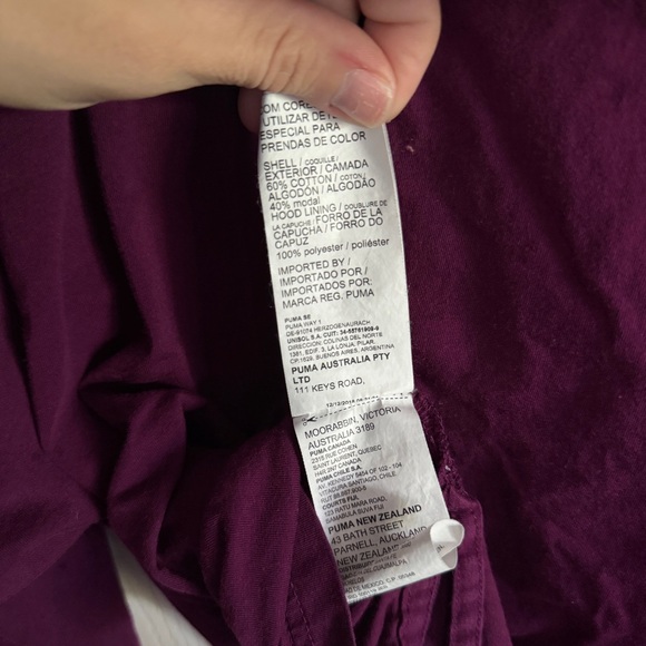 Puma Lightweight Cropped Hooded Shirt– Plum Purple – Size XL - Picture 5 of 5